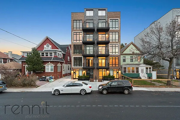 Rented by Rennit Inc. | media 17