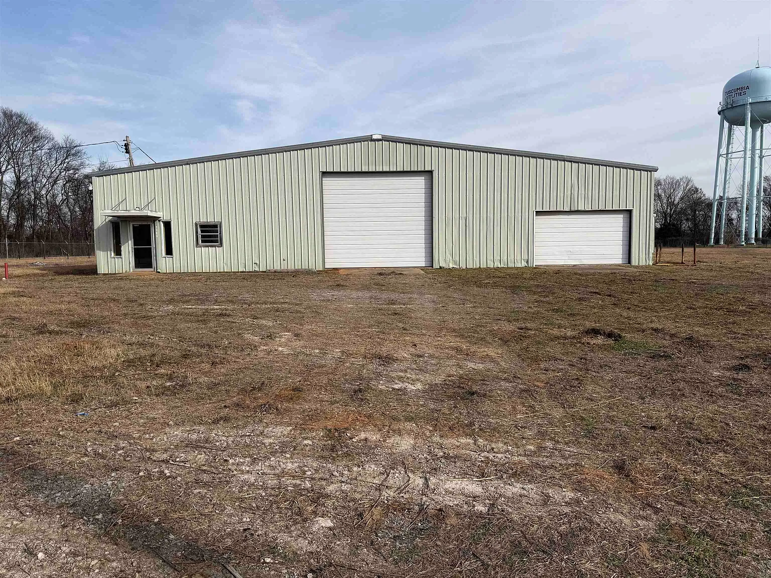 Studio, 15000 sqft, $7,000 — Photo 1