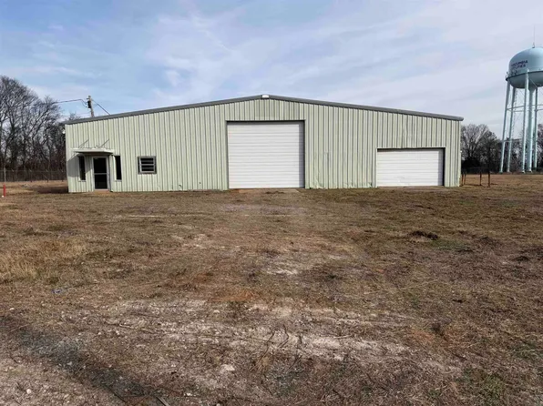 2404 Missouri St, Tuscumbia, AL 35674