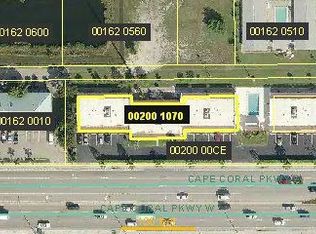 321 Cape Coral Pkwy W APT 107, Cape Coral, FL 33914