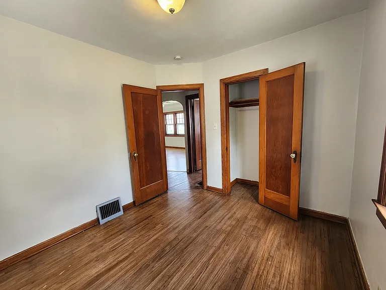 661 Dawson St — Photo 11