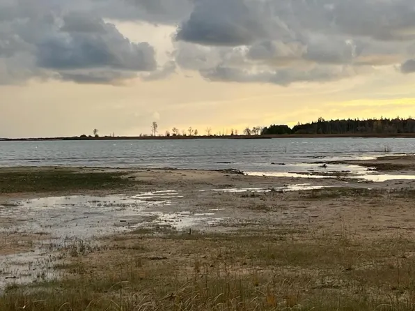 0 Epoufette Bay Rd, Naubinway, MI 49762