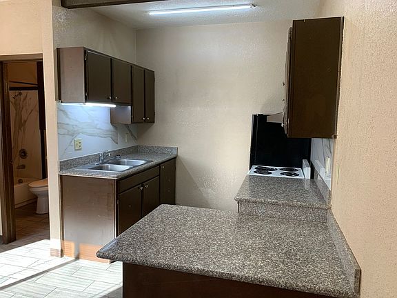 4th image of 226 Cherry St #3
