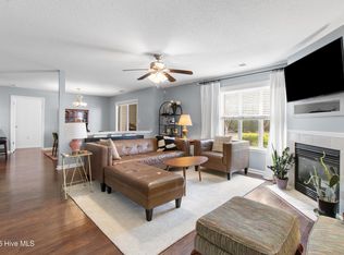 4130 Breezewood Dr APT 102, Wilmington, NC 28412