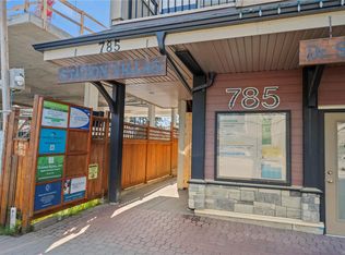 Station Villas, Langford, BC V9B 0E6