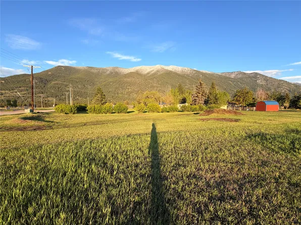 853 Berne Rd, Columbia Falls, MT 59912
