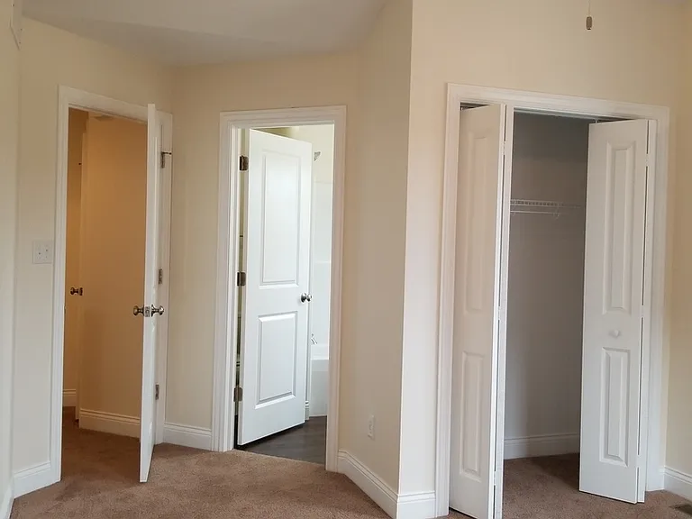 2266 S Samuel Ln — Photo 12
