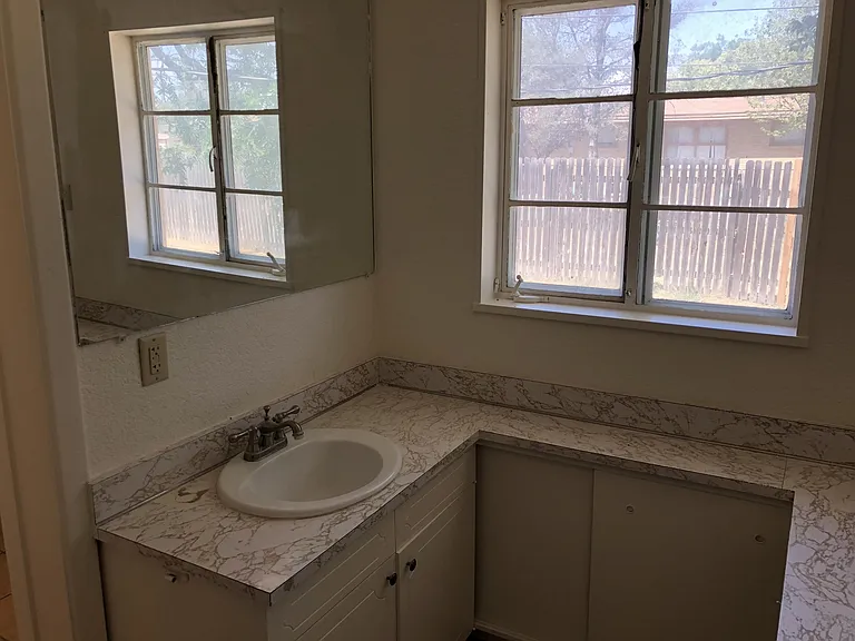 8 Aspen Pl — Photo 11