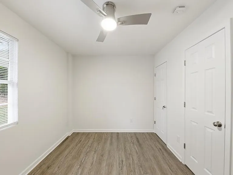 375 Lincoln St SW — Photo 20