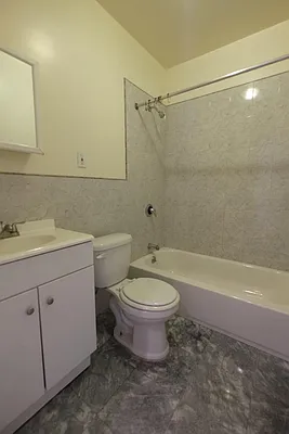 Rented by Keller Williams NYC | media 20