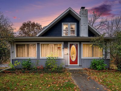 623 E Hoffman St, Three Rivers, MI, 49093