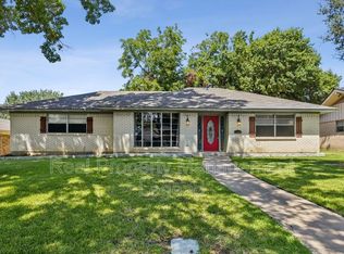 13425 Janwood Ln, Farmers Branch, TX 75234