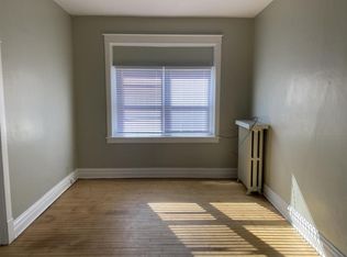 1016 1/2 Ogden Ave, Superior, WI 54880