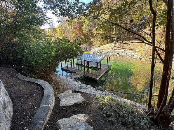 100 Passion Flower Way, Sunset, SC 29685