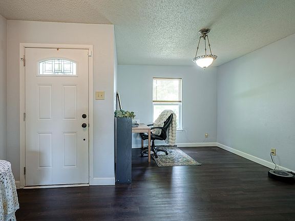 5th image of 4698 Glastonbury Way