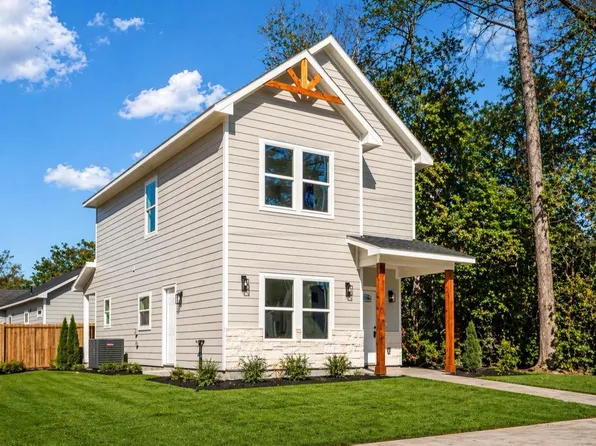 16736 E Ivanhoe, Montgomery, TX 77316