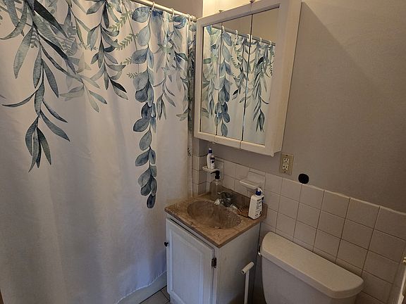 3rd image of 101 Summer St #1