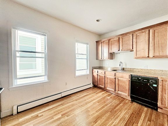 2nd image of 143 Hillside St #4
