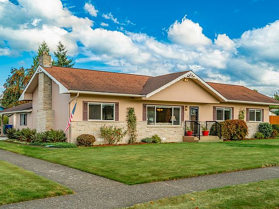 Walk to everything from this home!