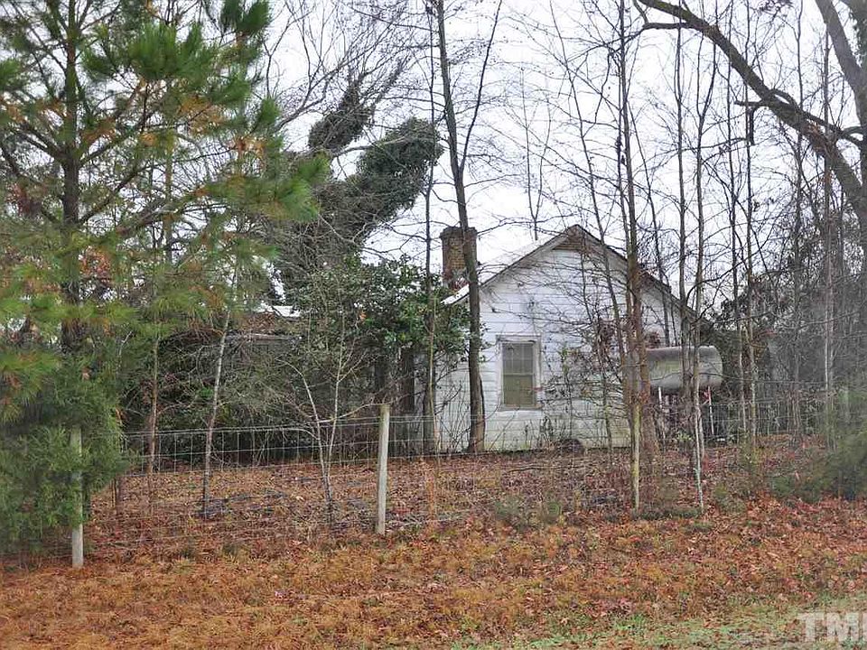 2nd image of 109 Laura Johnson Rd