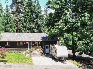 11 Trout Lake Park Rd, Trout Lake, WA 98650