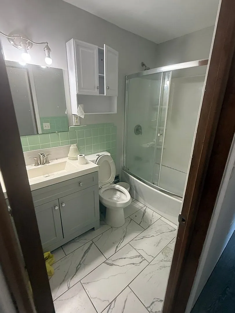 3bdrm House For Rent — Photo 4