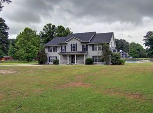 102 N Valhalla Ct, Cordele, GA 31015