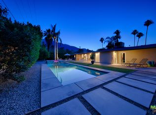 887 E San Lorenzo Rd, Palm Springs, CA 92264