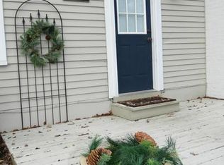 6071 Drum Point Rd, Deale, MD 20751