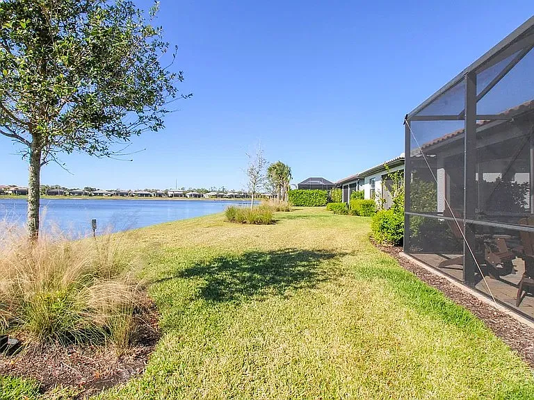 2235 Yellowfin Cir — Photo 34