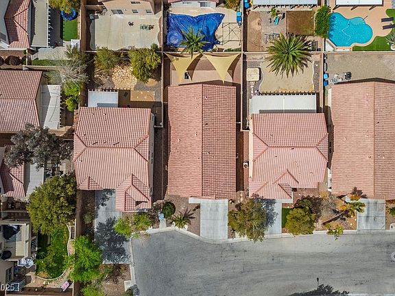 4th image of 11091 Parete Ct