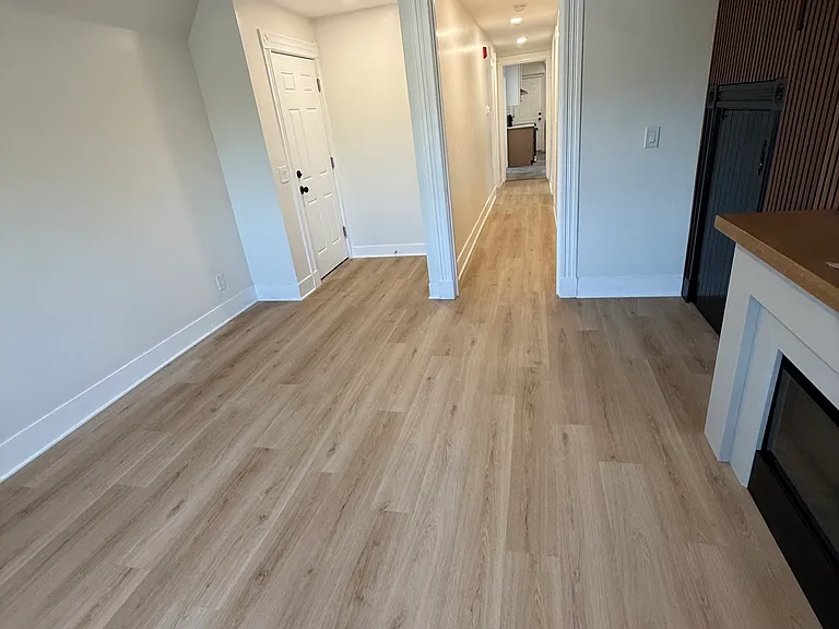 821 State St #3 — Photo 3