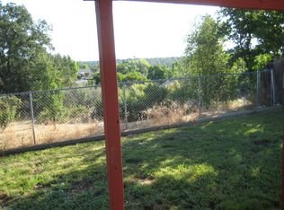 1370 Whistling Dr, Redding, CA 96003