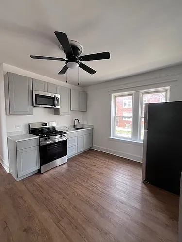 5456 W Schubert Ave #2R Photo 1