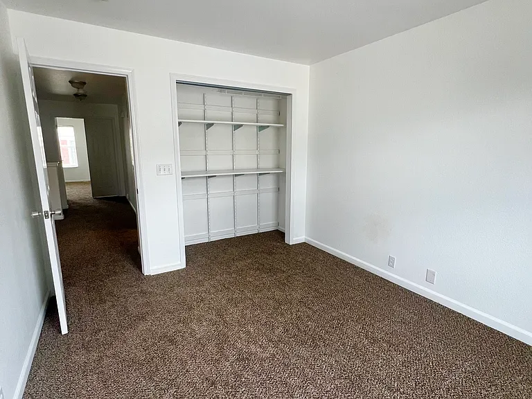 6143 Sierra Grande Point — Photo 16