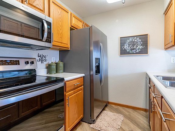 5th image of 4124 Thresher Ct