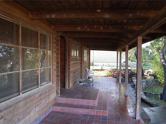 5th image of 145 Jackson Ln