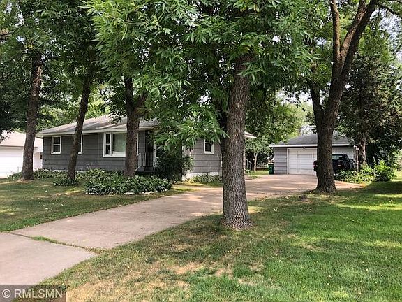 3rd image of 6918 Quail Ave N
