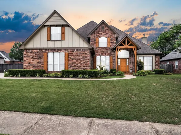 7813 E Commercial St, Broken Arrow, OK 74014