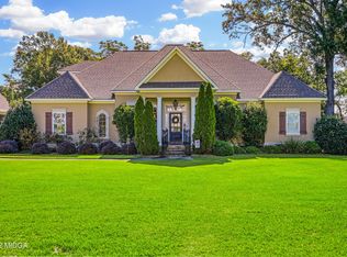 104 Broadleaf Dr, Macon, GA 31210