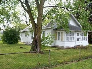 2nd image of 2816 S Brownlee St