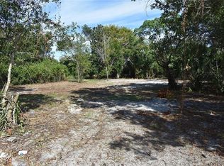 357 W 5th St, Apopka, FL 32703