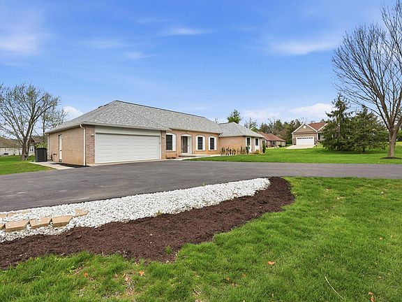 3rd image of 18062 Timber Trails Rd