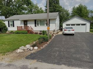 300 S Madison St, Towanda, IL 61776