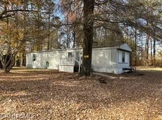 4411 Pontiac Dr, Greensboro, NC 27405