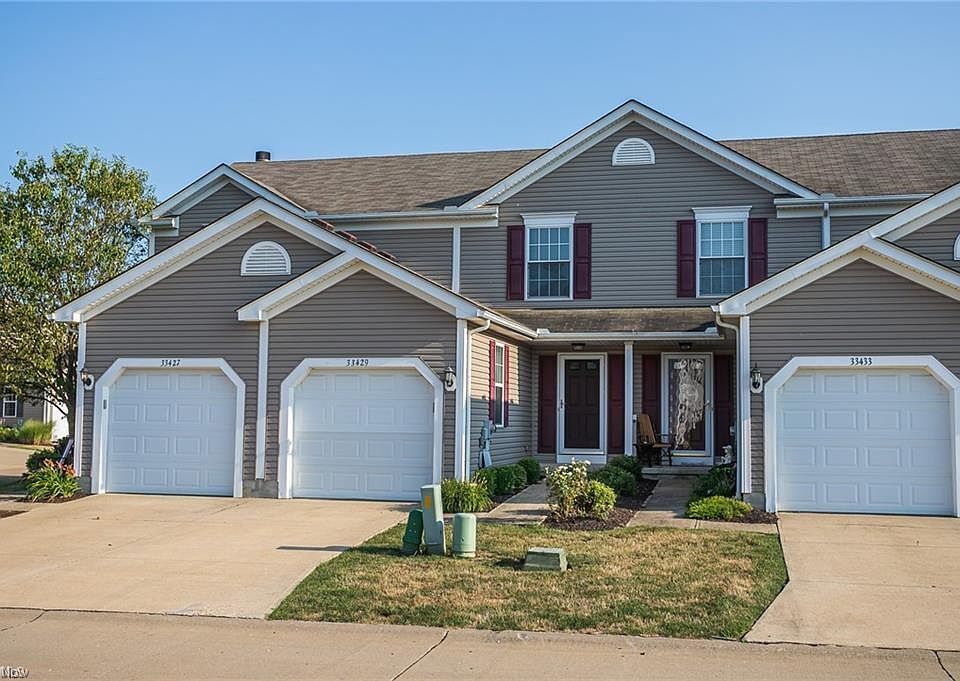 1st image of 33449 Halle Ct
