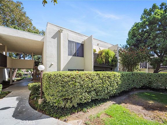 3rd image of 23515 Lyons Ave Unit 261