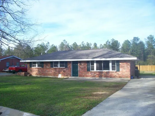 102 Forrest Ave, Wetumpka, AL 36092
