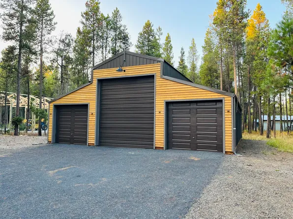 17322 Kingsburg Rd, Bend, OR 97707