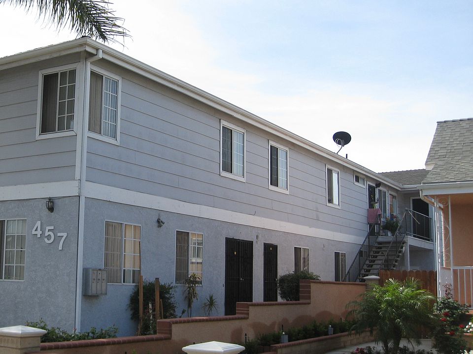 1st image of 457 W 13th St #1